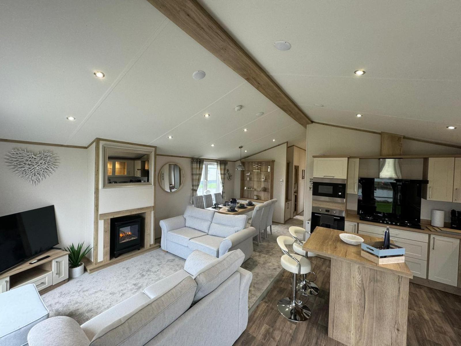 Golden Anchor - The Oakland Lodge - Coastal Caravan Breaks Chapel St. Leonards Extérieur photo