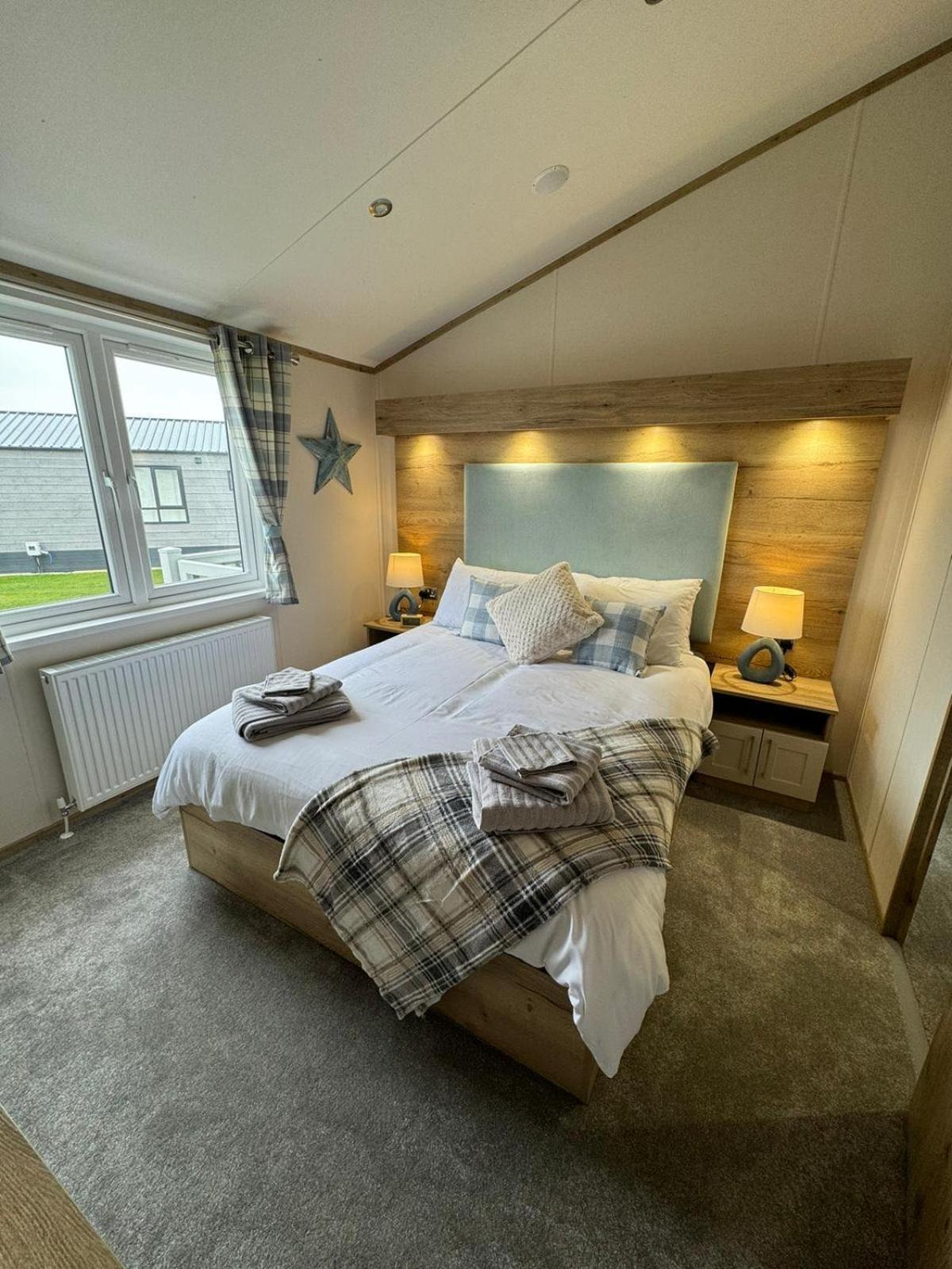 Golden Anchor - The Oakland Lodge - Coastal Caravan Breaks Chapel St. Leonards Extérieur photo